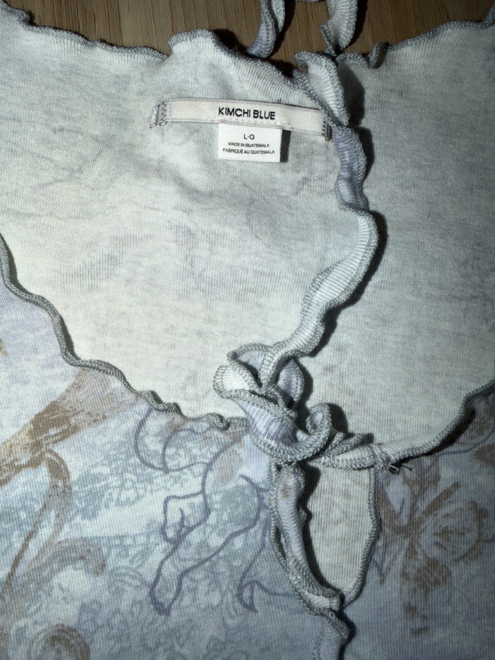 Kimchi Blue Rae Flutter Sleeve Tee - Picture 6 of 7